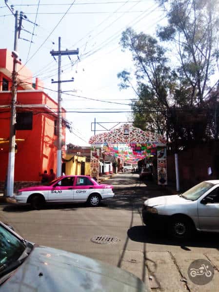 A color street scene in Xochimilco town.