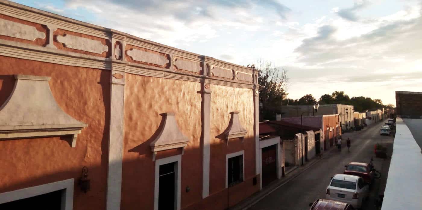 A street view of Valladolid in the evening light.