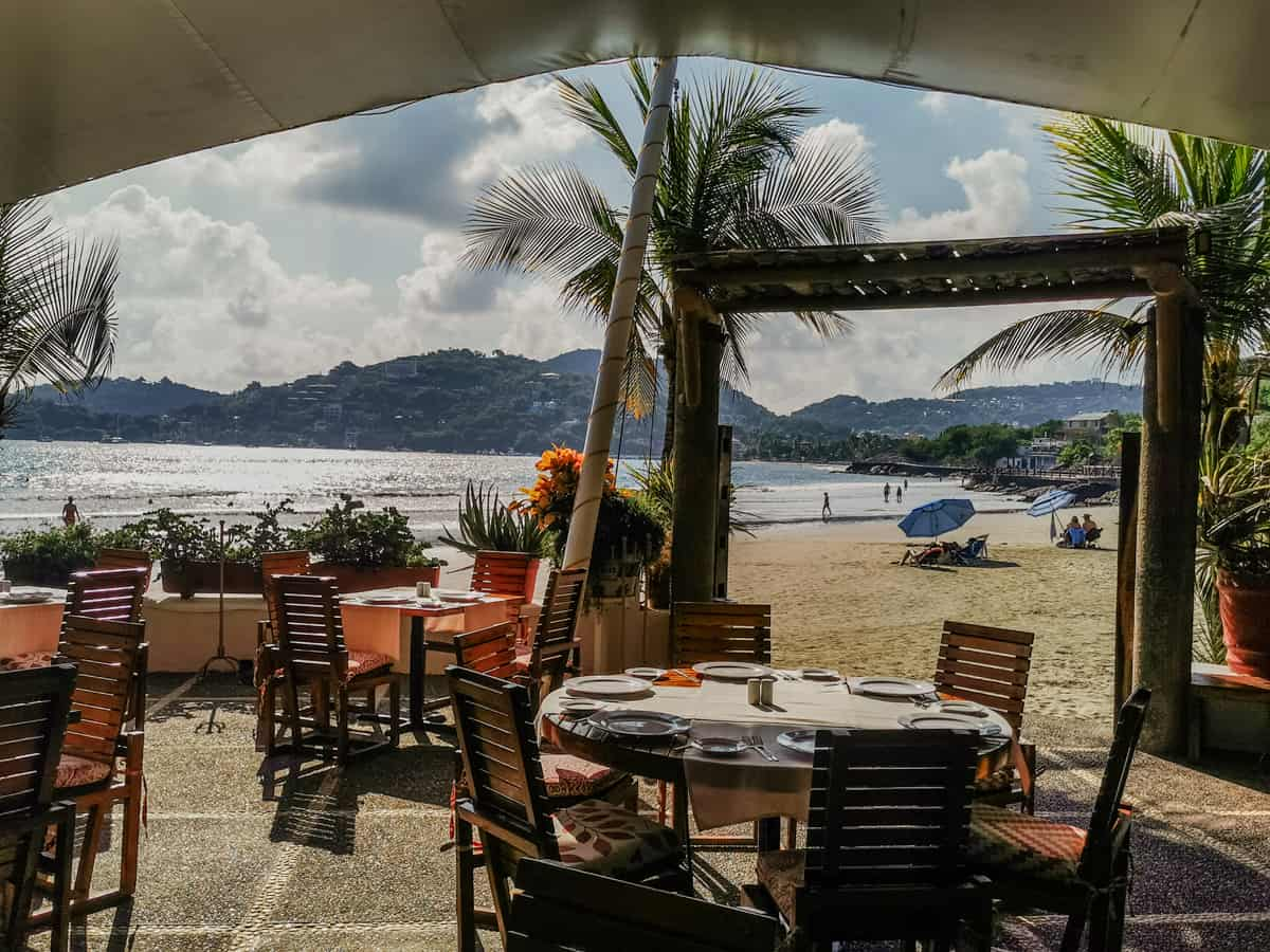 21 Best Restaurants in Zihuatanejo Mexico in 2024